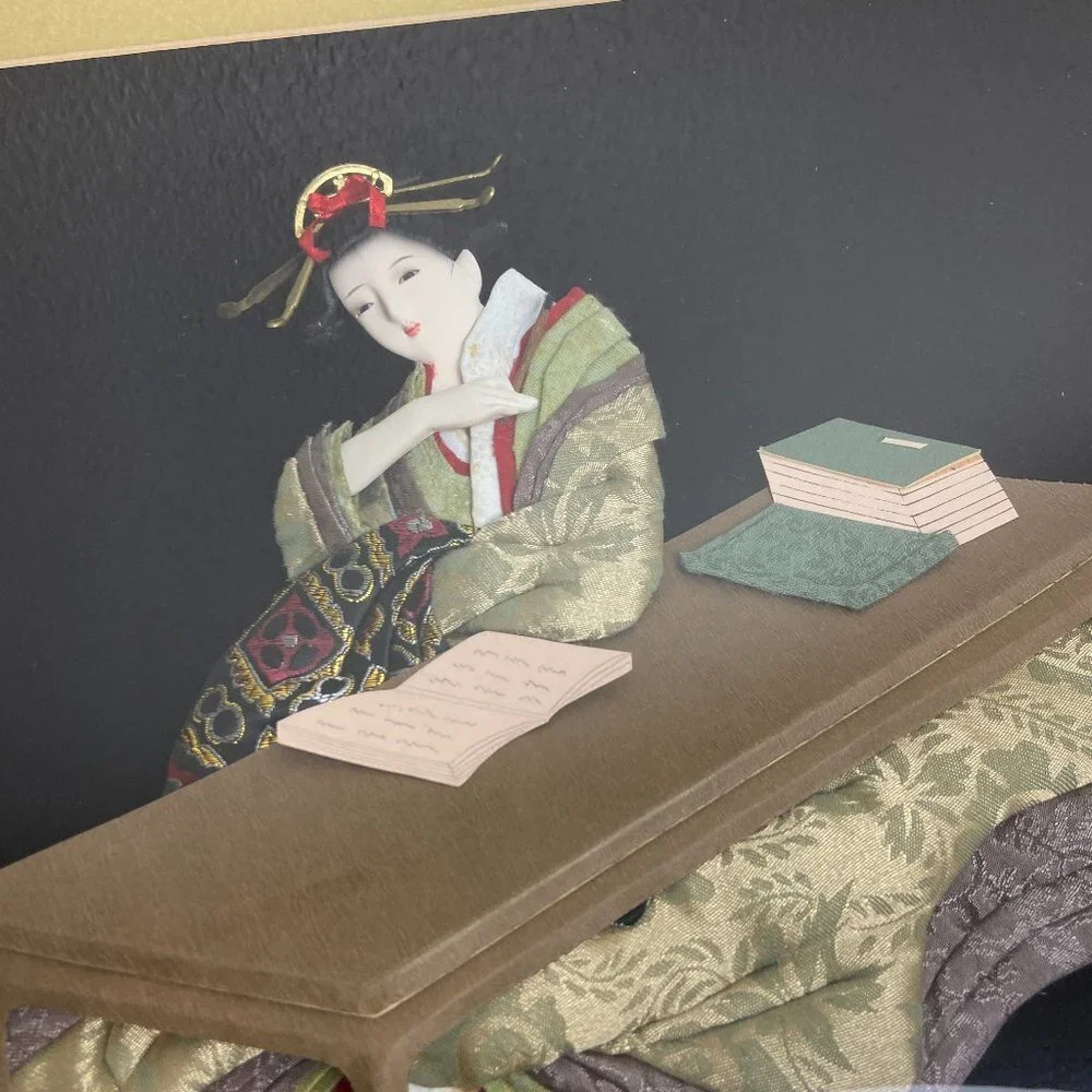 3D Geisha Shadow Box 17